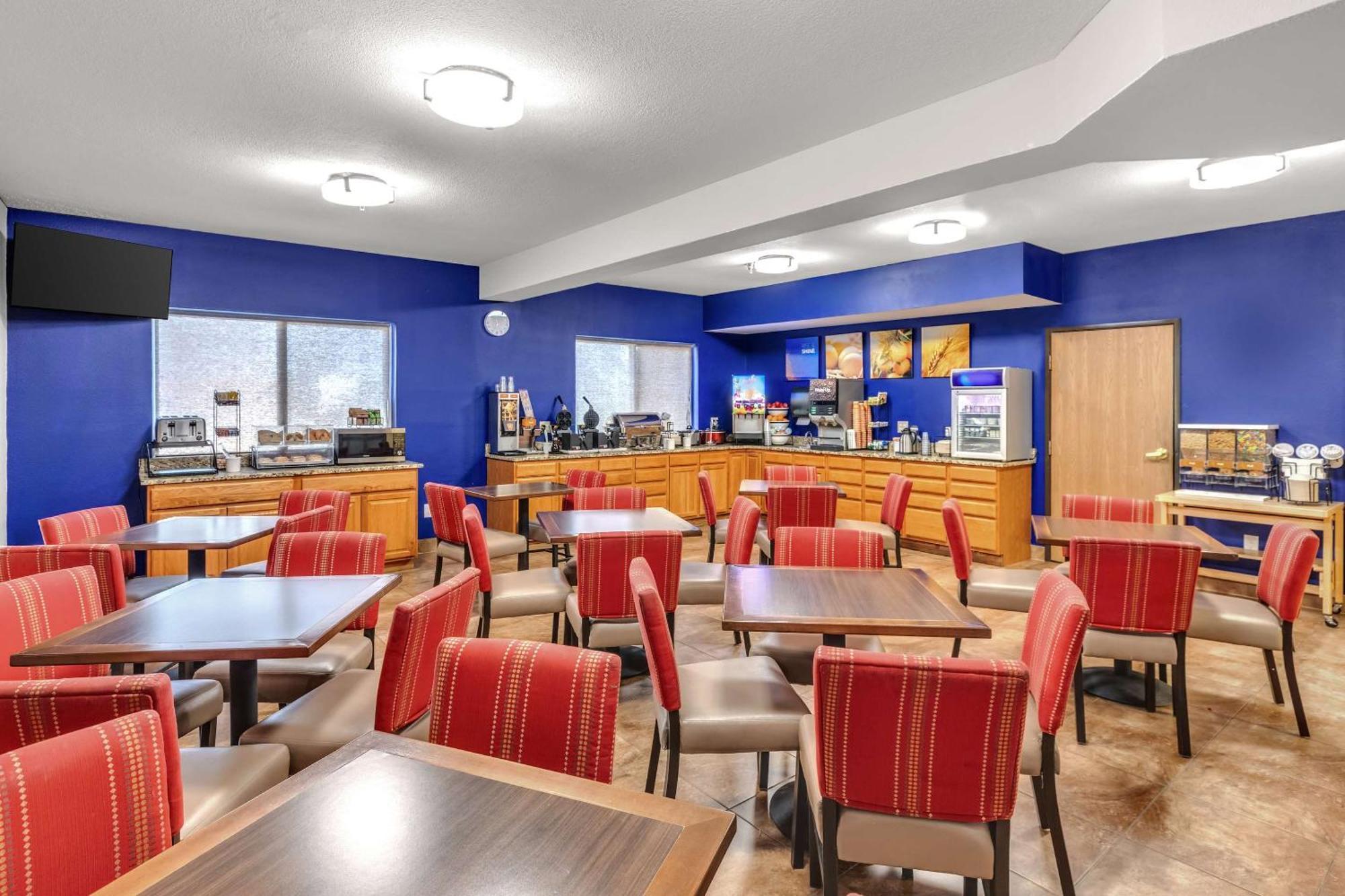 Comfort Inn Denver West Arvada Station Wheat Ridge Exterior foto