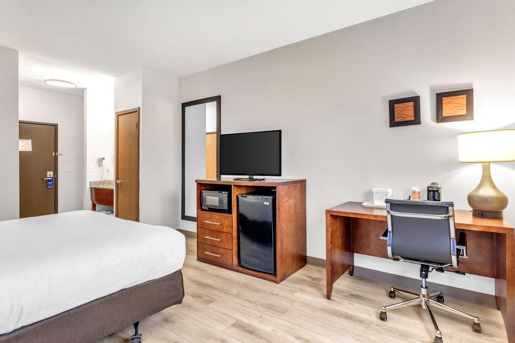 Comfort Inn Denver West Arvada Station Wheat Ridge Exterior foto